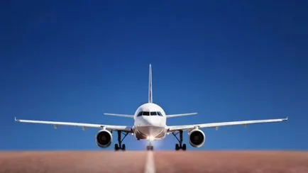 Avionul în fotografie cer