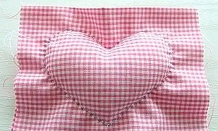 Inimi de tesatura, cu propriile lor mâini Valentines pentru a doua jumătate!