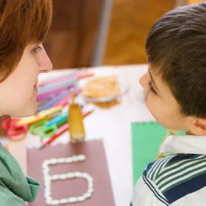 Simptomele schizofreniei la copii, simptome, tipuri, forme, tipuri curente de boli și tratamente