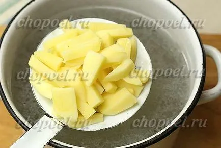 Supa de varza cu varză proaspătă cu un pas cu pas fotografii de rețete (proaspete) Supa de varza cu varză proaspătă cu un pas cu pas reteta fotografii