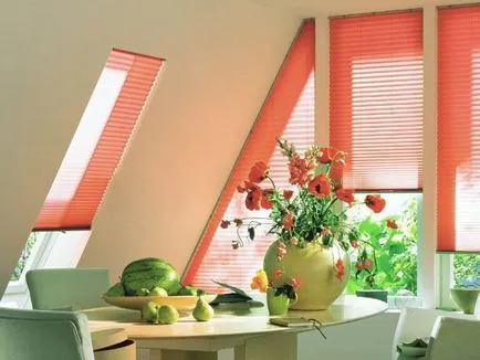 fereastră Jaluzele plisate cu privire la modul de a face propriile mâini (de a face cu mâinile lor) fereastră Jaluzele plisate cu privire la modul de a face propriile mâini