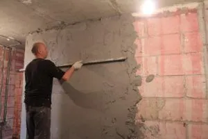 Tincuire de pereți sub tapet, cu propriile mâini decât ipsos (tapet) Tincuire de pereți sub tapet cu propriile mâini decât ipsos
