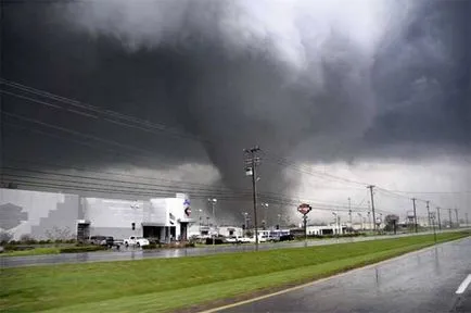 Tornado fenomen nerezolvate - mistere ale planetei Pământ - știri (zona de joasă presiune) Fenomenul Tornado nerezolvate - mistere ale planetei Pământ - Știri