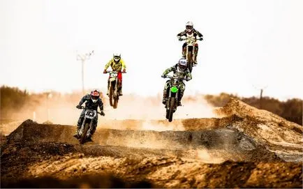 Enduro motociclete ea