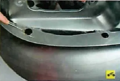 Demontare, demontare și instalare spate clasic barei de protecție nissan Almera (fascicul de bara de protecție din spate) Demontare, demontarea și instalarea barei de protecție spate nissan Almera clasic