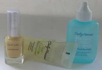 Remover cuticule la domiciliu ca un act și ce să înlocuiască (șterge) Remover cuticule la domiciliu ca un act și ce să înlocuiască