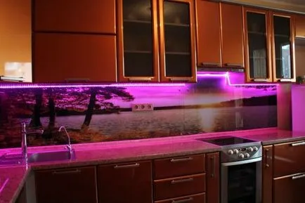 Panouri de perete pentru bucătărie ce este și ceea ce sunt caracteristicile lor (panou) Panouri de perete pentru bucătărie ce este și care sunt caracteristicile lor