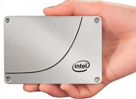 SSD-unitate la computer pentru a selecta modul în care o imagine de ansamblu, descriere, modele și recenzii