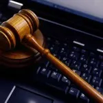 Compania de asigurare subestimează plata (compania) Societate de asigurări subestimează de plată