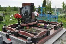 Costul monumentului de pe mormânt - de la RUB (cerere Multumesc este primit) Costul monumentului de pe mormânt - de la RUR