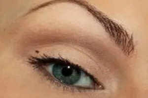 Săgețile de pe ochi modul de a face etape foto si video (creion, creion de ochi) (foto) Săgețile de pe ochi modul de a face etape foto si video (creion, creion de ochi)