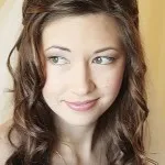 coafura nunta cu parul ei natural frumos, la modă (păr) coafura nunta cu parul ei natural frumos, la modă