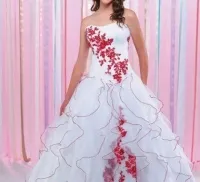 Nunta rochie de culoare strălucitoare alternativă la imaginea albă a miresei!