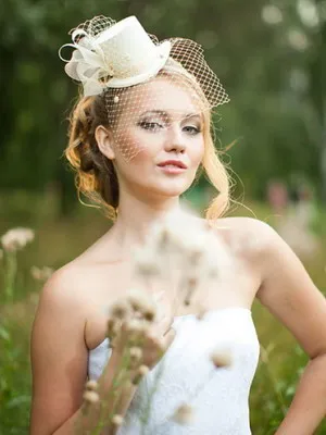 pălării de nuntă și fotografii de rochii de mireasa cu bonete de modele elegante (nunta) pălării de nuntă și fotografii de rochii de mireasa cu bonete de modele elegante