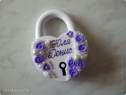 Nunta blochează mâinile 1
