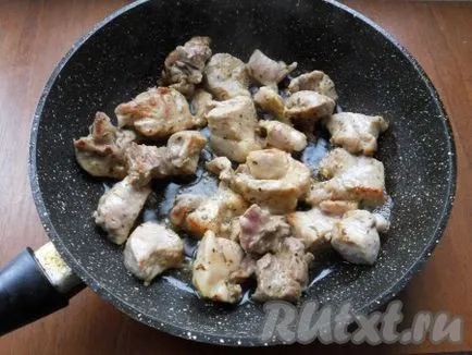 tocană de porc cu rosii si ardei - preparare pas cu pas, cu fotografii