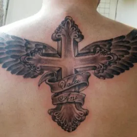 sensul tatuaj Crucea - sensul unui simbol pentru fete si baieti