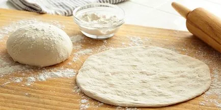 Aluat Ravioli pentru apa cu pas reteta acasă (ravioli aluat pentru acasă) Aluatul pentru acasă găluște pe apă pas cu pas reteta