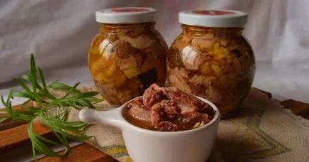 Carne presata de porc la domiciliu - o rețetă într-o cratiță, multivarka, autoclava și presiune aragaz