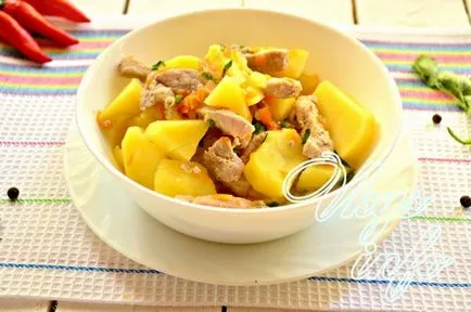 cartofi cu carne la cuptor intr-o tigaie cu un pas cu pas reteta fotografii