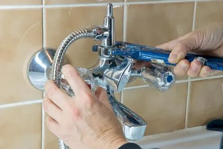Instalați robinet în baie - cum se face dreapta (baie) Instalați robinet în baie - cum se face corect