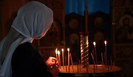 Ceea ce face o icoană a Maicii bucuriei neașteptate Dumnezeu, așa cum se ruga (Maica lui Dumnezeu, icoana a Unexpected Joy) Ceea ce face o icoană a Maicii bucuriei neașteptate Dumnezeu, așa cum se ruga
