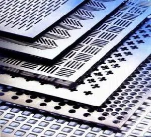 Tipuri de foi de metal perforate