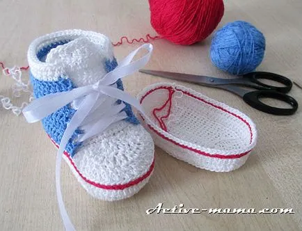 papuceii crosetate, adidași pas cu pas descriere cu fotografii, mama activă (foto) papuceii crosetate, adidași pas cu pas descriere cu fotografii, mama activă