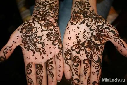 tatuaj henna la domiciliu