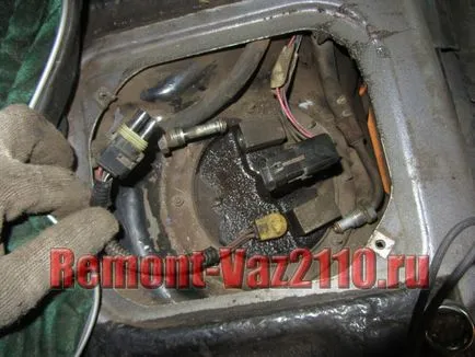 Înlocuirea rezervorului de gaz cu mâinile, vase de reparații 2110 (2110 2111 2112) Înlocuirea rezervorului de gaz cu mâinile lor de reparare 2110