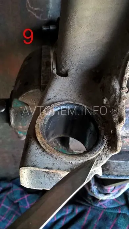 Înlocuirea bucșele brațul suspensiei față a mașinii Daewoo Lanos, daewoo Nexia,