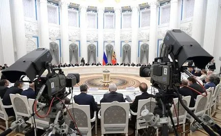 Reuniunea Consiliului pe lîngă Președintele România cu privire la știință și educație (prezidat de Vladimir Putin, a avut loc o reuniune a Consiliului prezidențial pentru știință și educație pe ordinea de zi -. Un proiect de strategie pentru dezvoltarea științifică și tehnologică a Consiliului Român pentru reuniunea Stiinta ....) Reuniunea Consiliului pe lîngă Președintele România cu privire la știință și educație