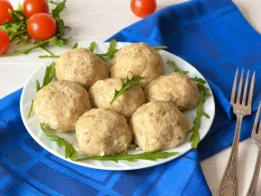 Ce au pieptul de pui