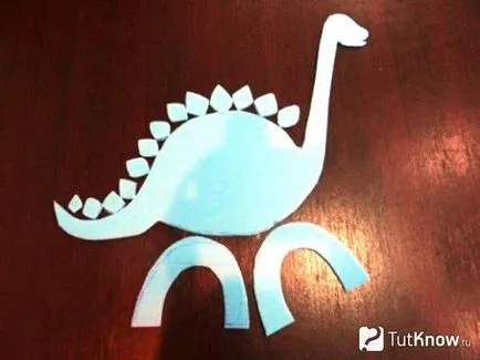 Ce dinozaur