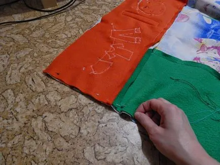 Dezvoltarea covor pentru copilul cu mâinile