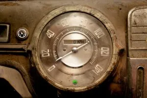 Cum să se răsucească vitezometrul electronic Cum să se răsucească vitezometrul electronic
