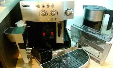 Cum pentru a curăța mașina de cafea
