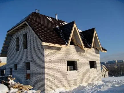 Din casa ce cost