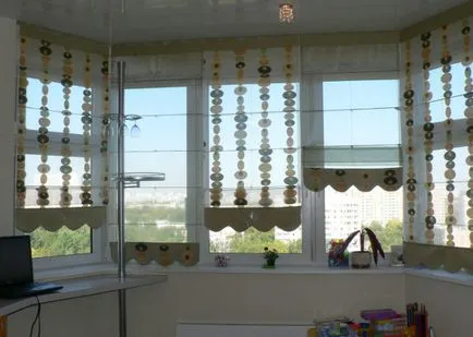 Jaluzele pentru balcoane cu mâinile lor Jaluzele pentru balcoane cu mâinile lor