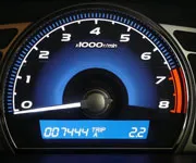 Cum să se răsucească vitezometrul electronic