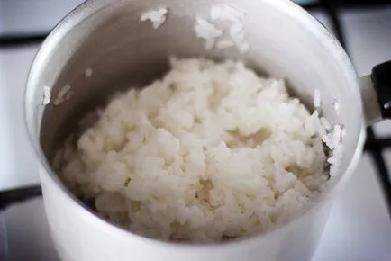 Ceea ce a adăugat la orez pentru sushi Ceea ce a adăugat la orez pentru sushi