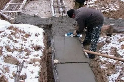 Cum se toarnă o fundație