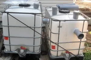 Fosa septica de containere cubice cu propriile lor mâini
