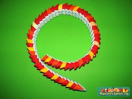 Origami master-class de șarpe