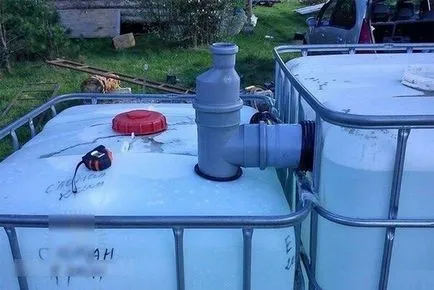 Fosa septica de containere cubice cu propriile lor mâini