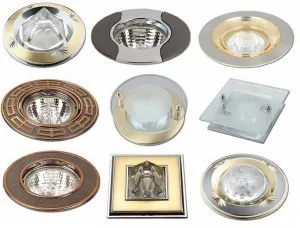 Spotlights pe plafon suspendat