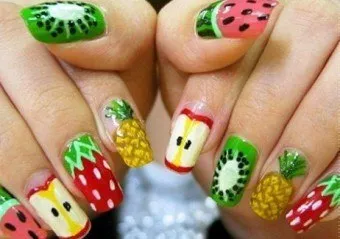 manichiură Creative manichiură Creative
