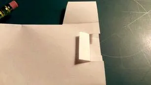10 moduri de modul de a face un avion de hârtie, video, grafice (cele mai multe) 10 moduri de modul de a face un avion de hârtie, video, grafice