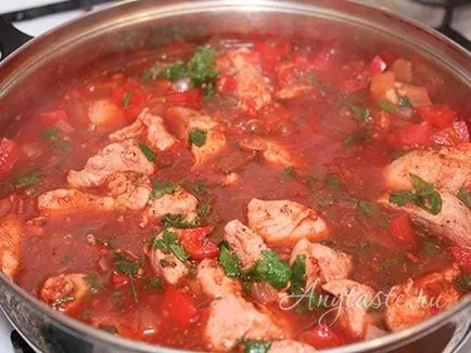 Chakhokhbili de pui georgian-pas reteta cu fotografii, cum să gătească cu (rețetă) Chakhokhbili de pui georgian-pas reteta cu fotografii, cum să gătească cu