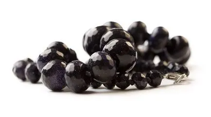 pietre negre - jet, hematit, obsidian, agat negru
